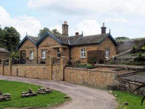 An Edensor house