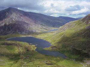 Llyn Idwal and Llyn Ogwen