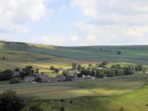 Earl Sterndale