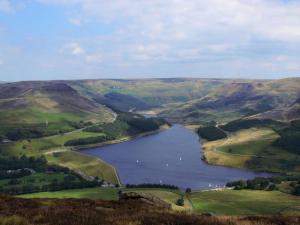 Dovestone and Yeoman Hey Reservoirs