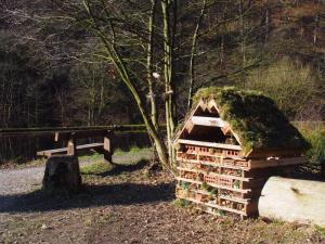 Bug Hut at Gibson Mill