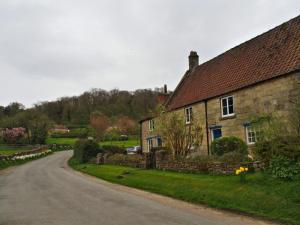 Rivaulx Village