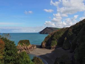 Beautiful Combe Martin Bay