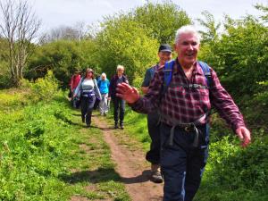 Garry takes the lead