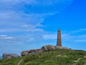 Wainman's from the West