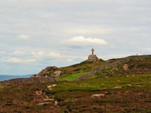 Rylstone Cross