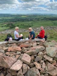 Love on the rocks? No, lunch on the rocks